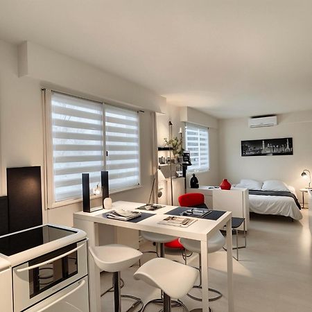 Frgk Fr - Surcouf "Palm Beach " Cannes Exterior foto